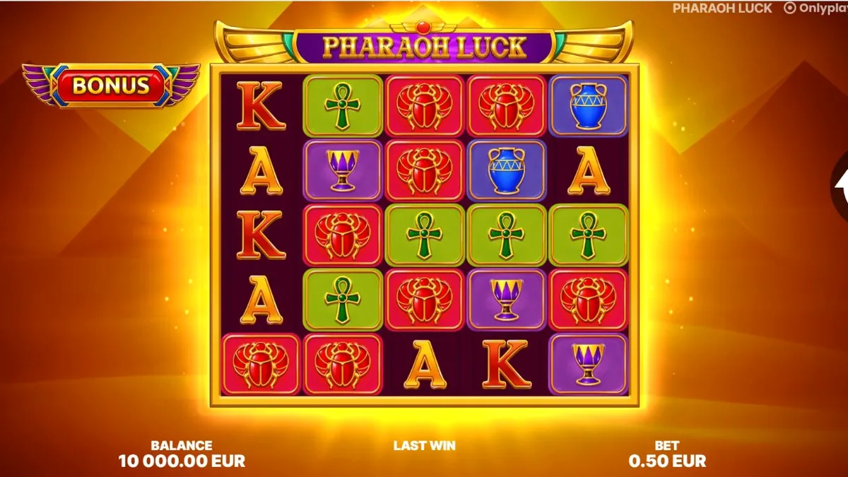 Interface do slot Pharaoh Luck com símbolos egípcios e design dourado
